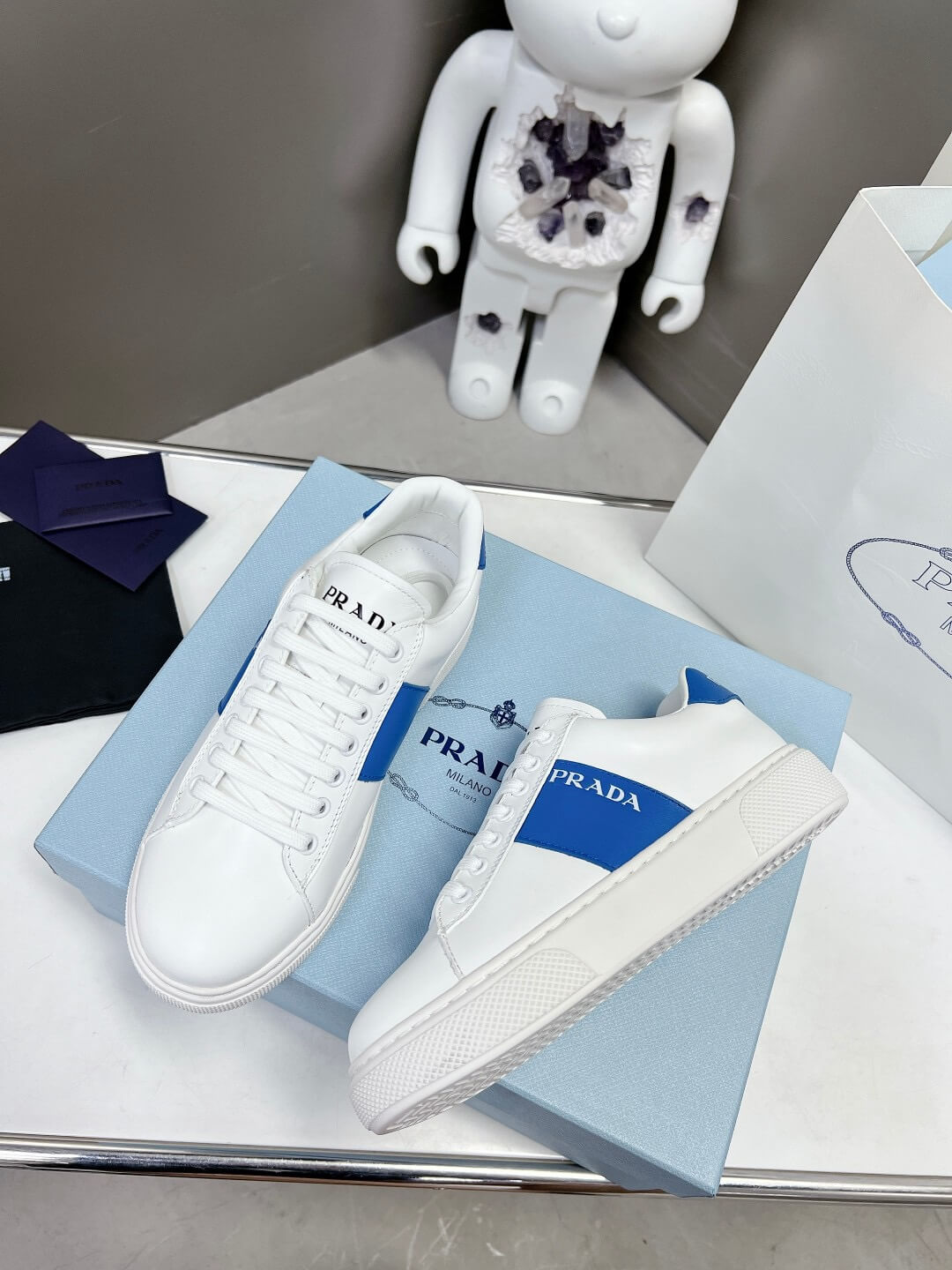PR Sneakers