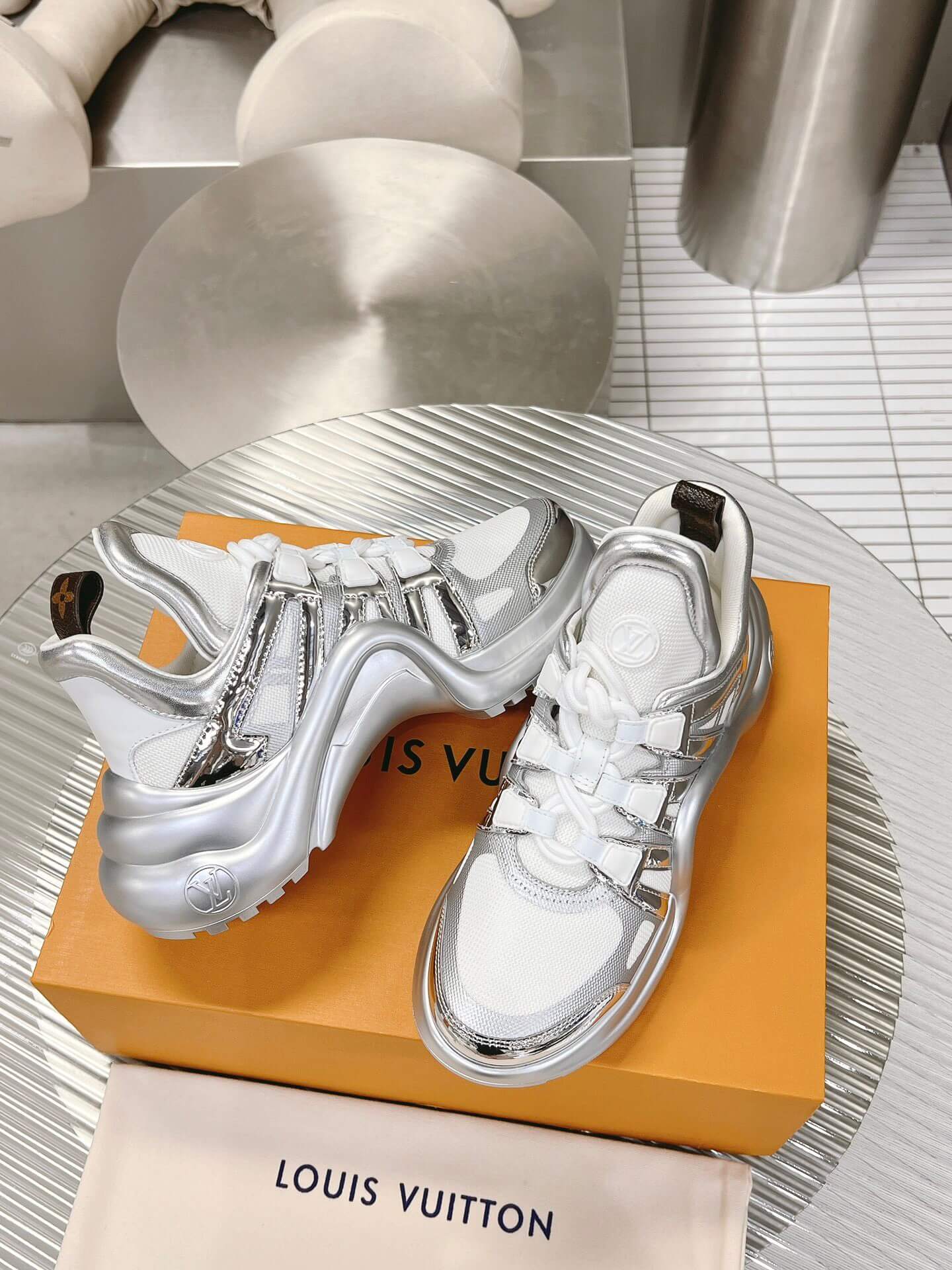 LOUIV Archlight Sneakers