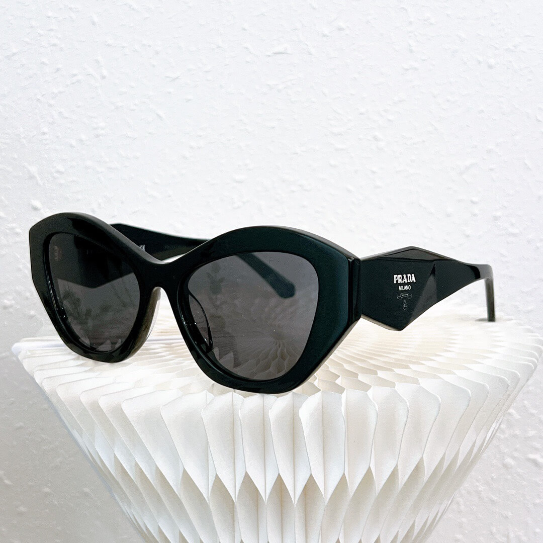 PR Sunglasses 07YS