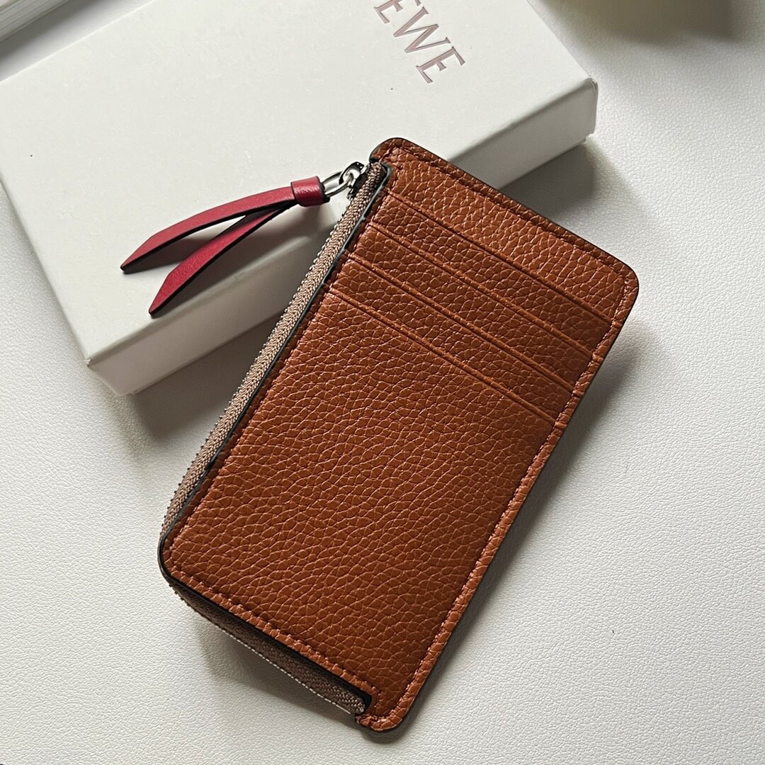 LOEW Card Holder