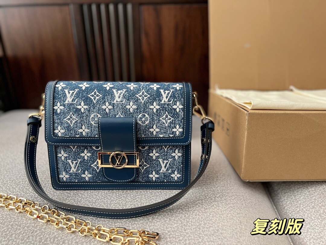 LOUIV Dauphine Medium