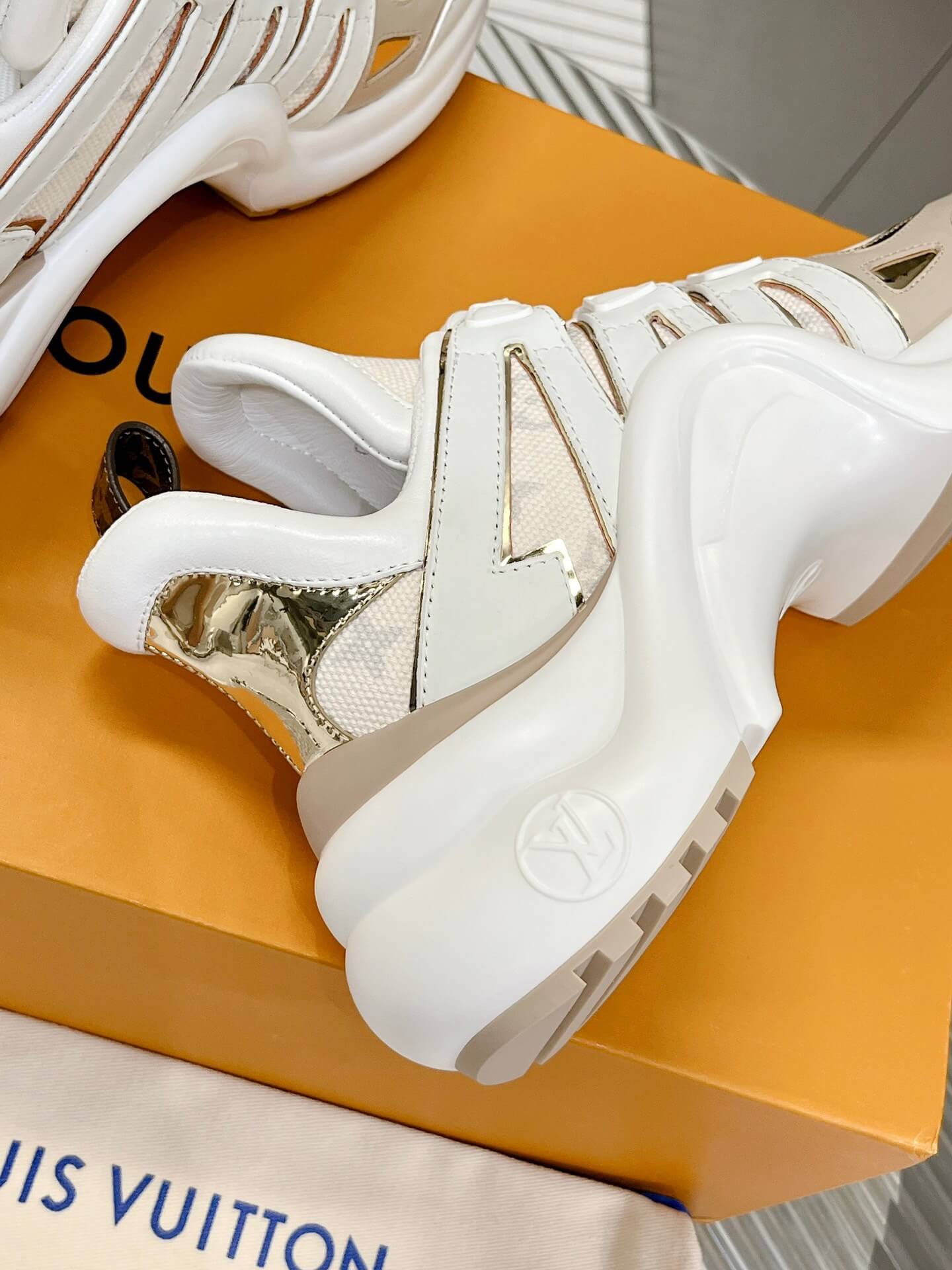 LOUIV Archlight Sneakers