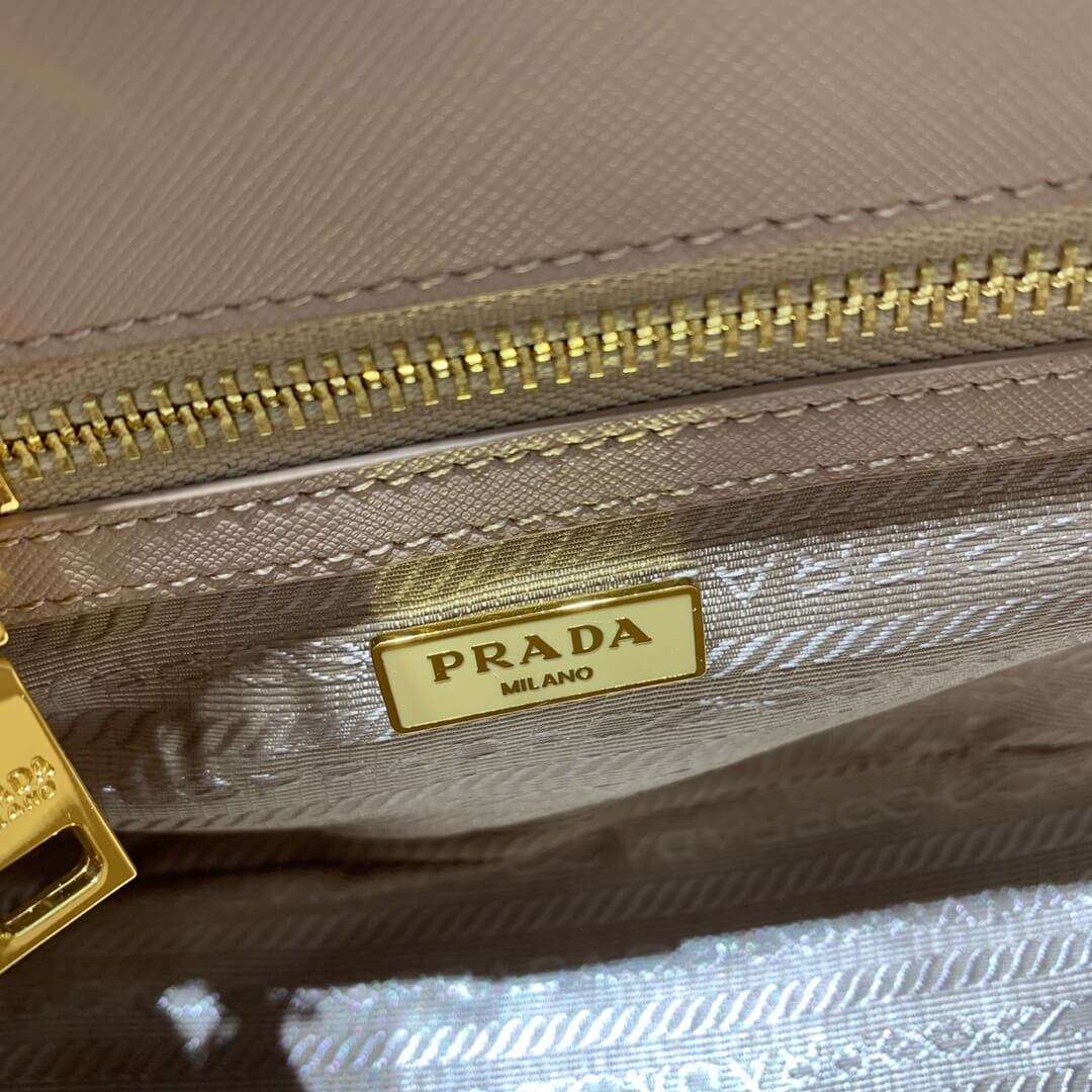 PR Saffiano Mini
