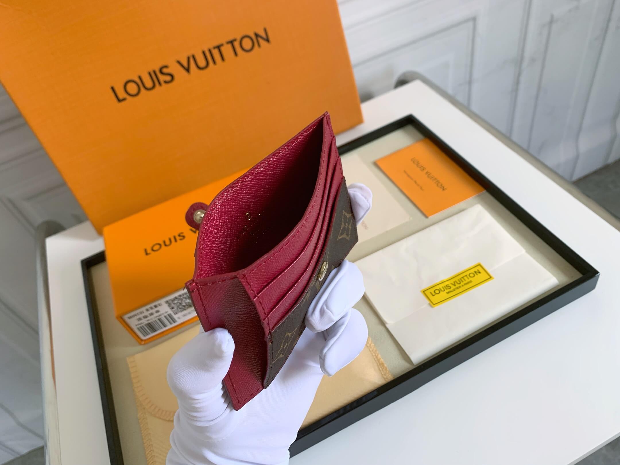 LOUIV Card Holder