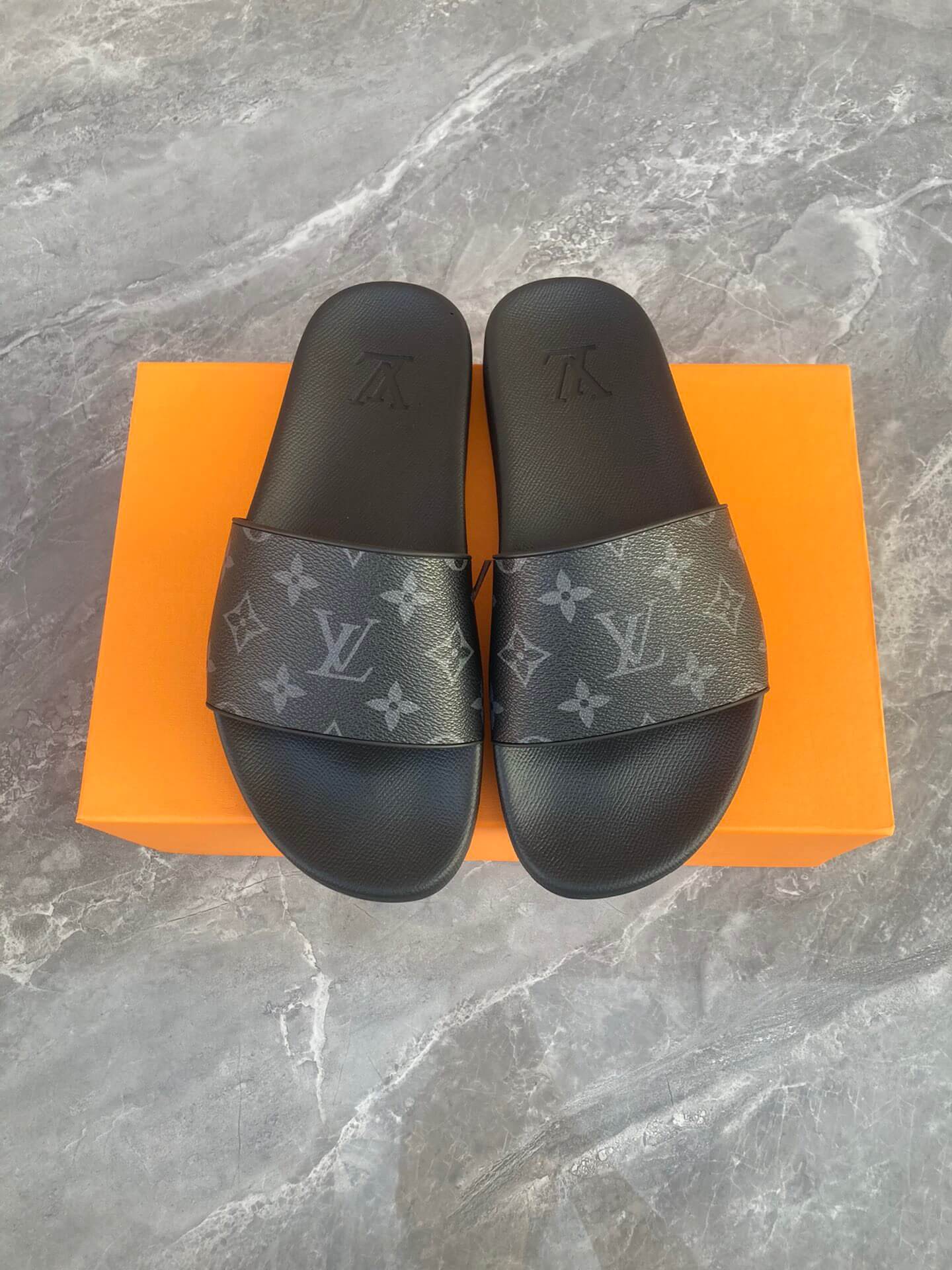 LOUIV Slides
