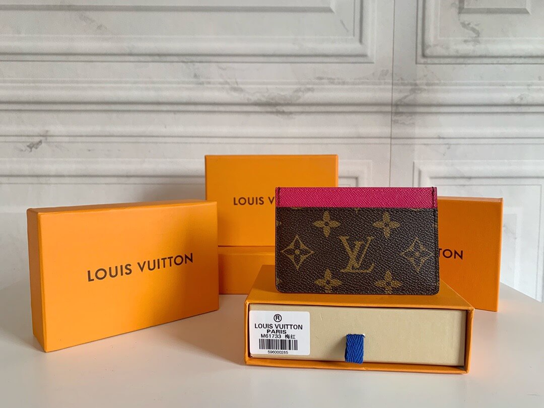 LOUIV Card Holder