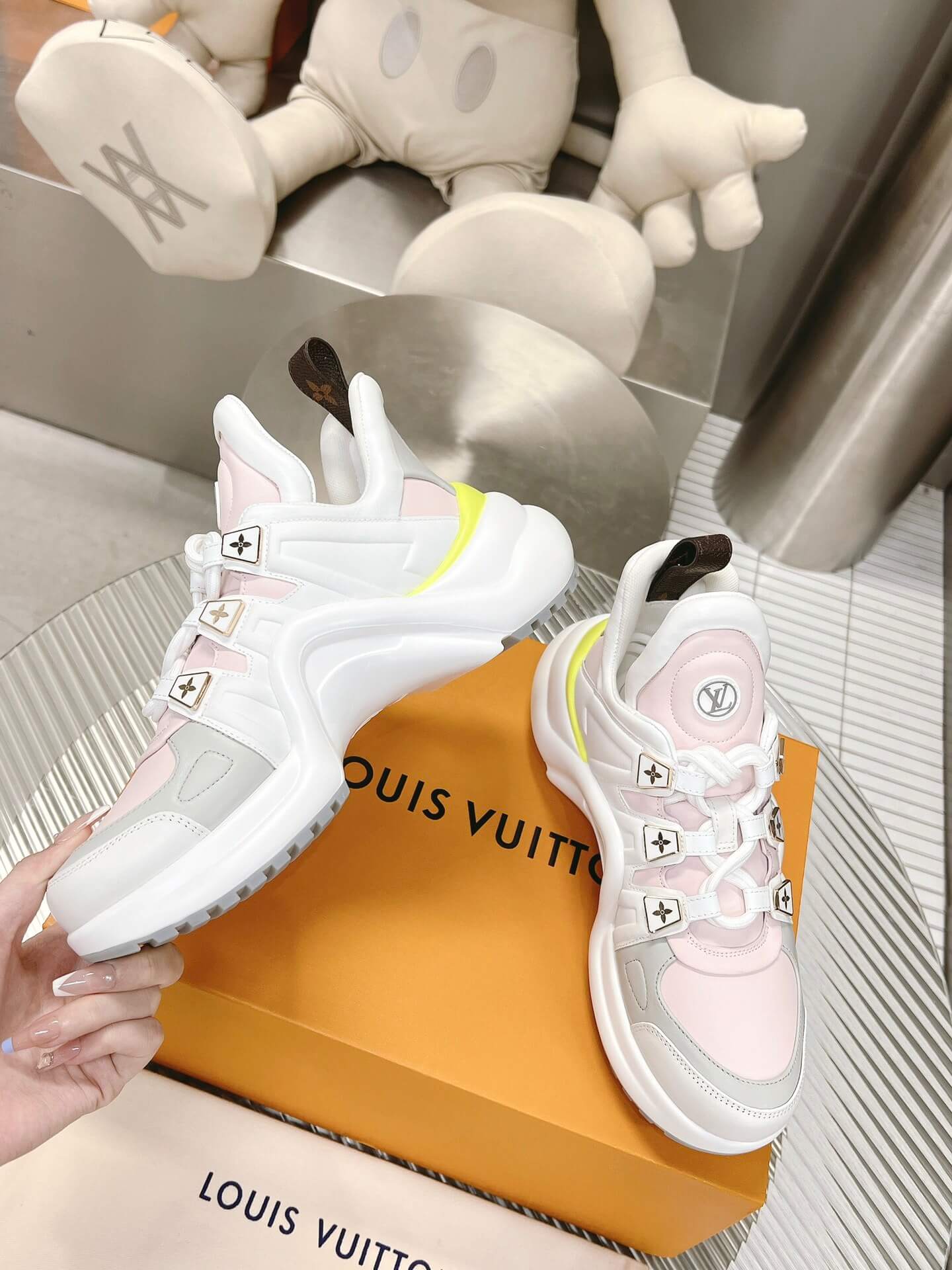 LOUIV Archlight Sneakers