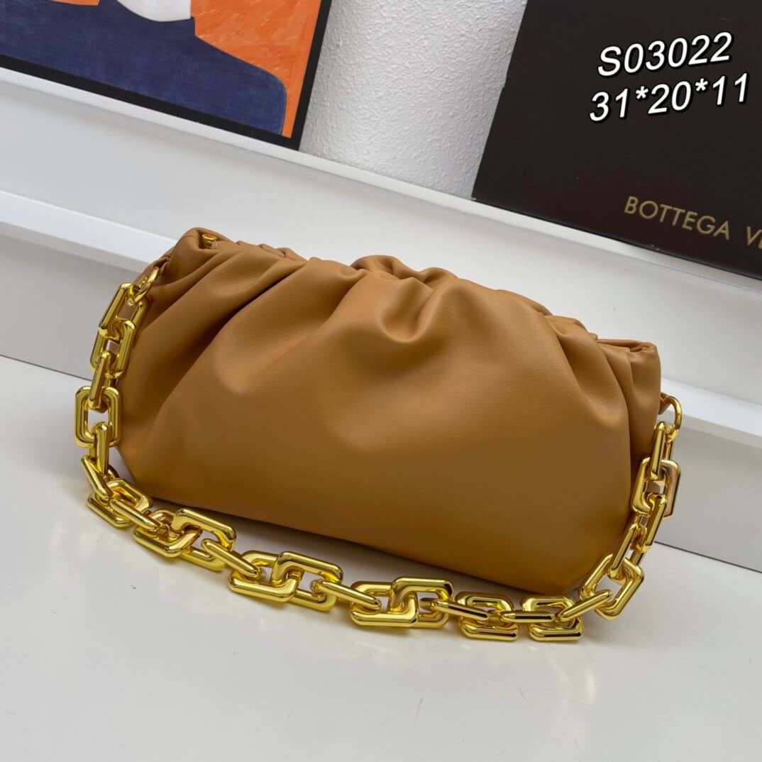 BV Pouch Chain