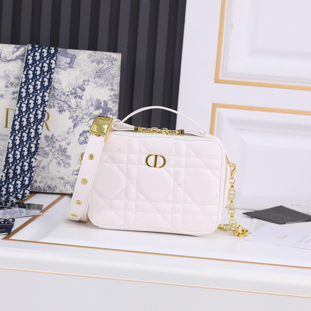 CD Caro Vanity