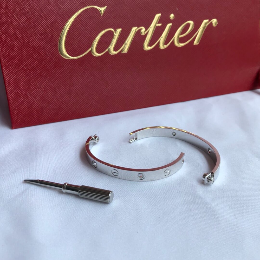 Cartier Love Bangle 4 Stones (Thick Band)