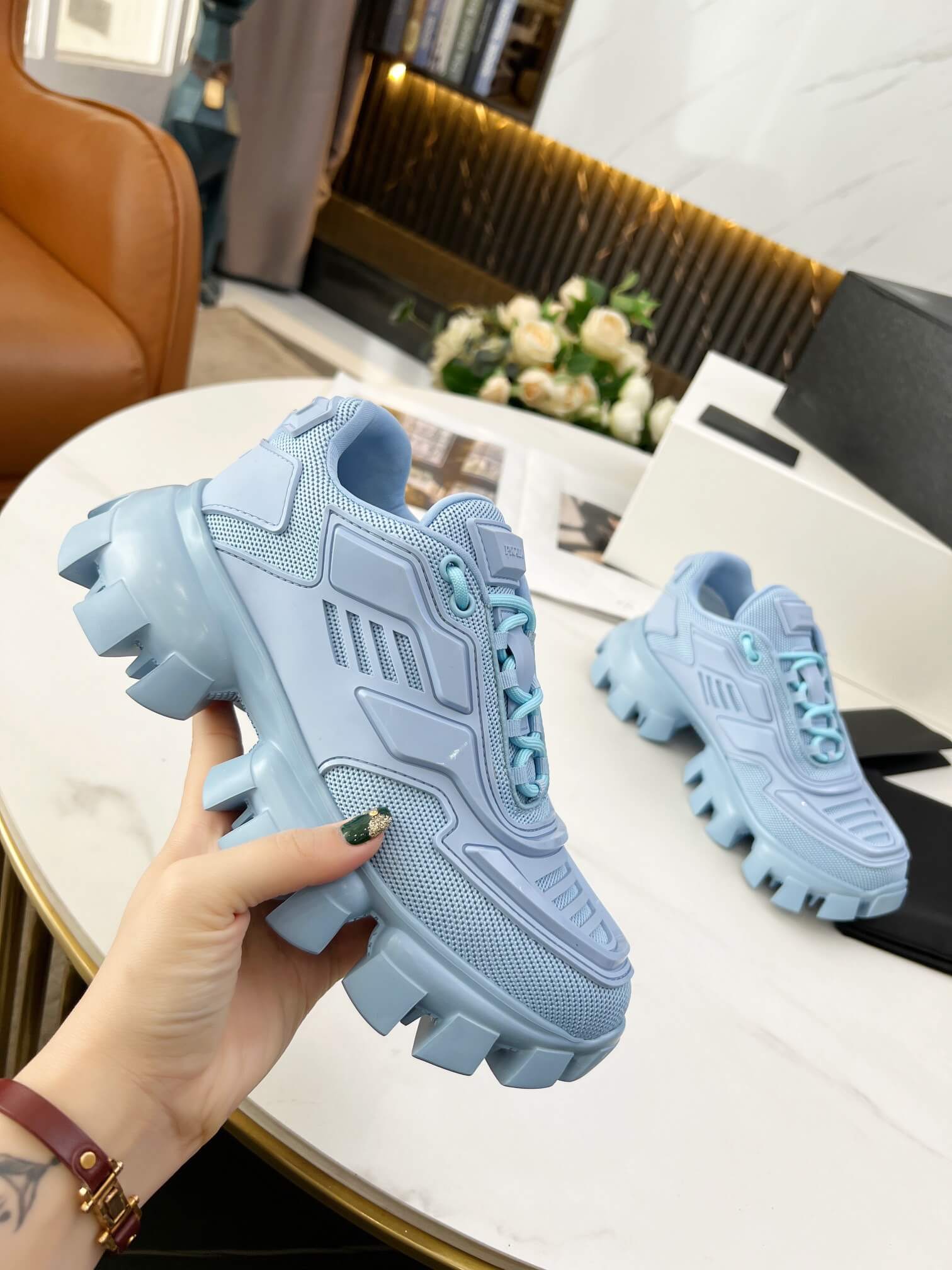 PR Sneakers