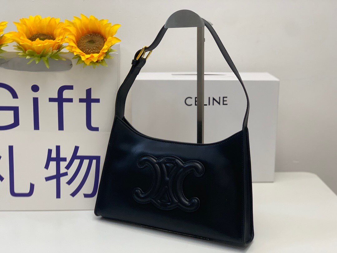 CEL Cuir Triomphe