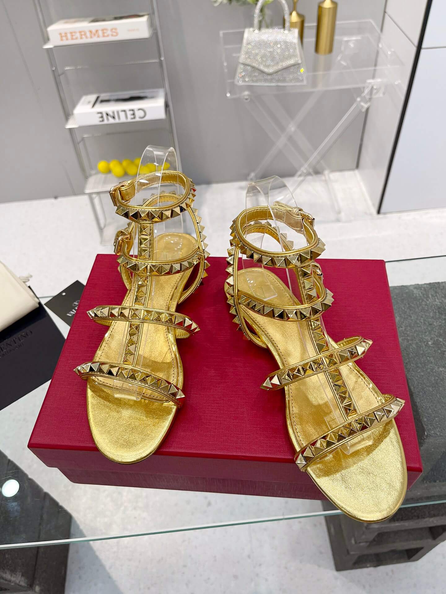 VALEN Sandals