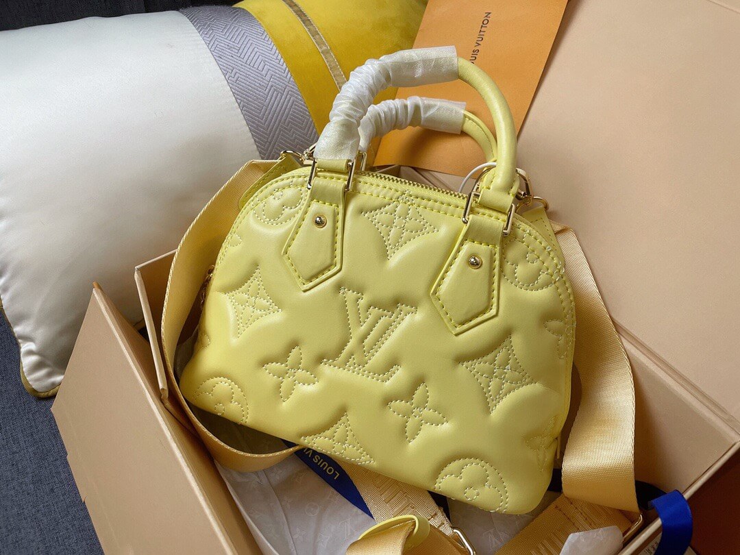 LOUIV Alma Puffer