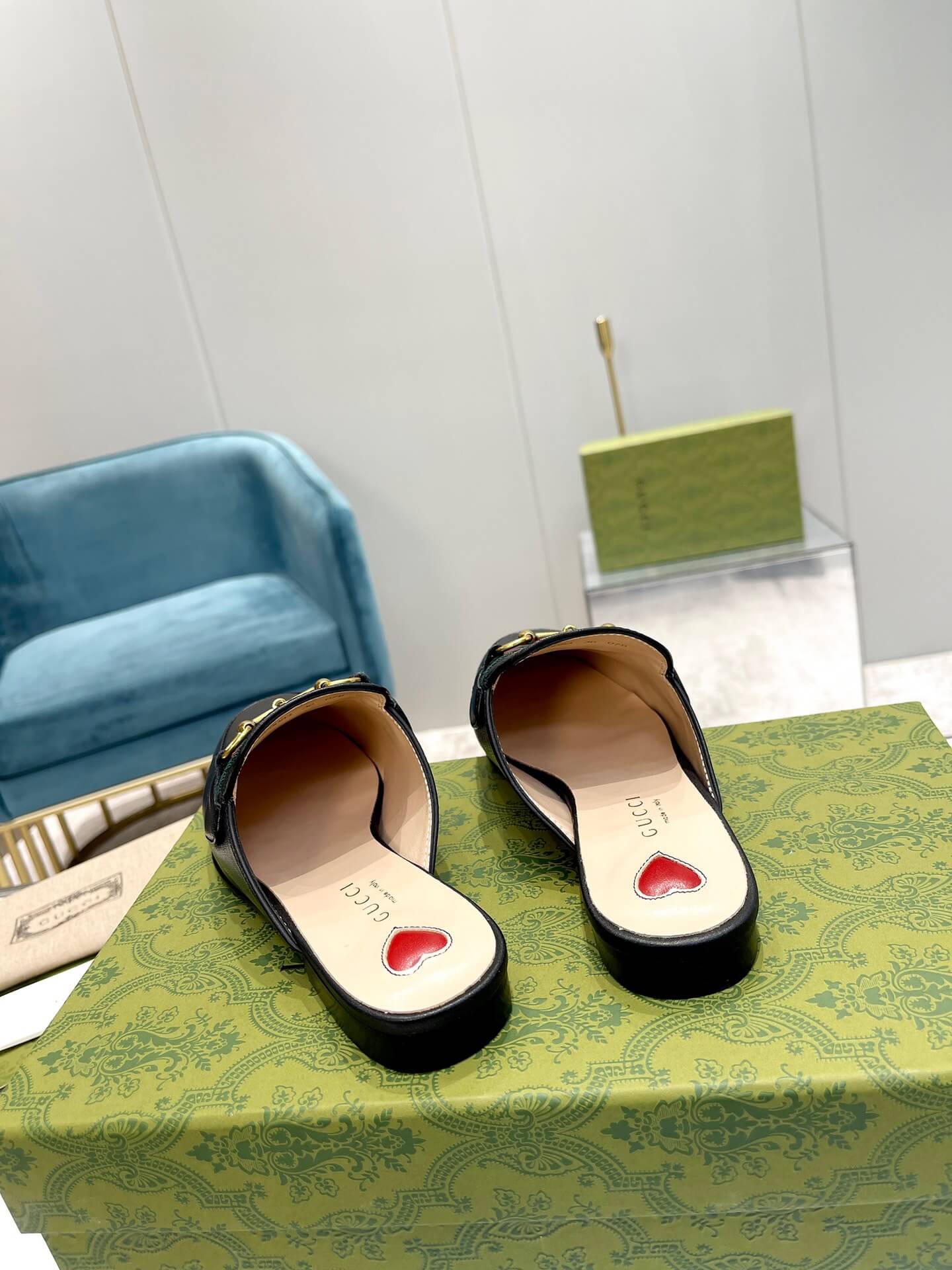 GG Slippers