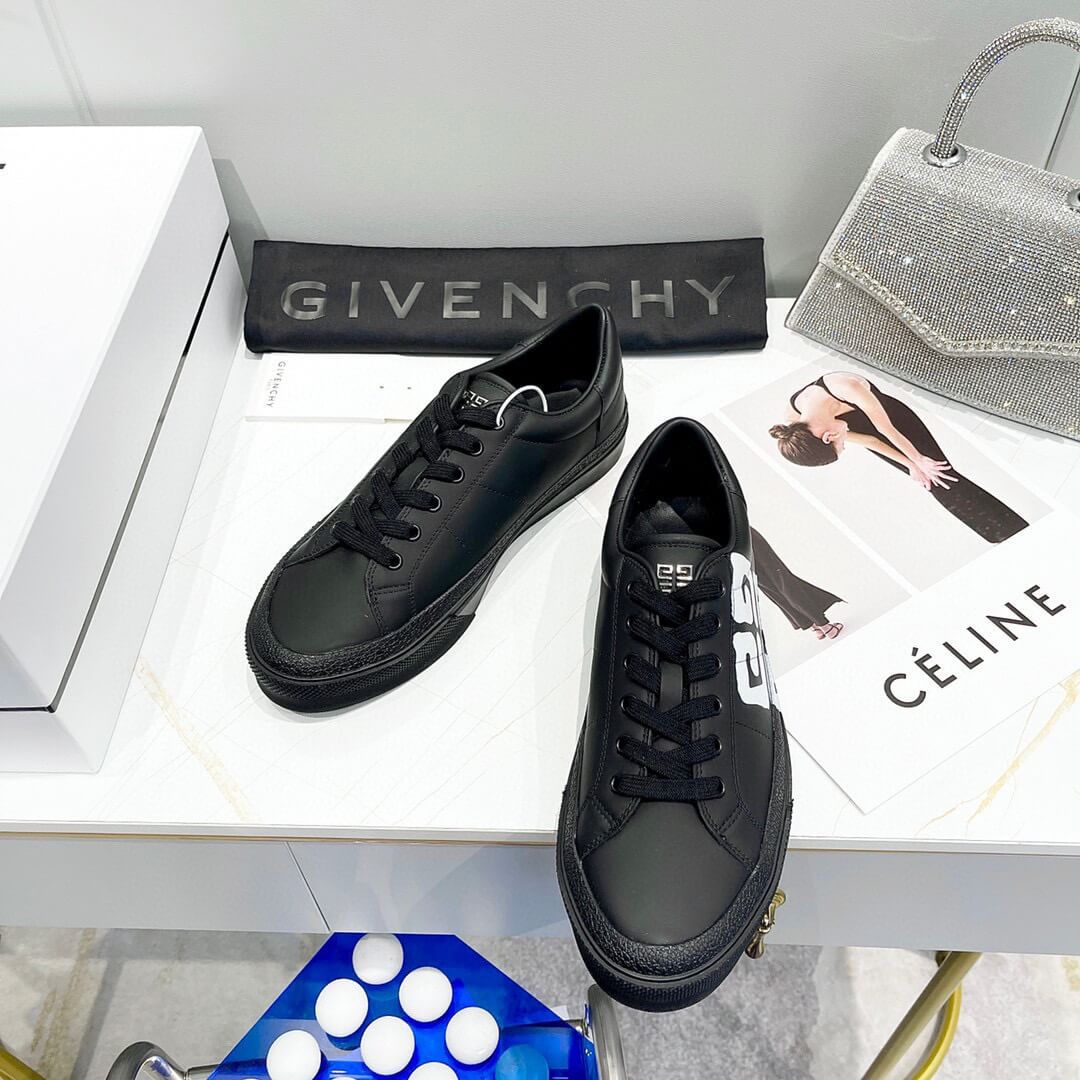 GVC Sneakers
