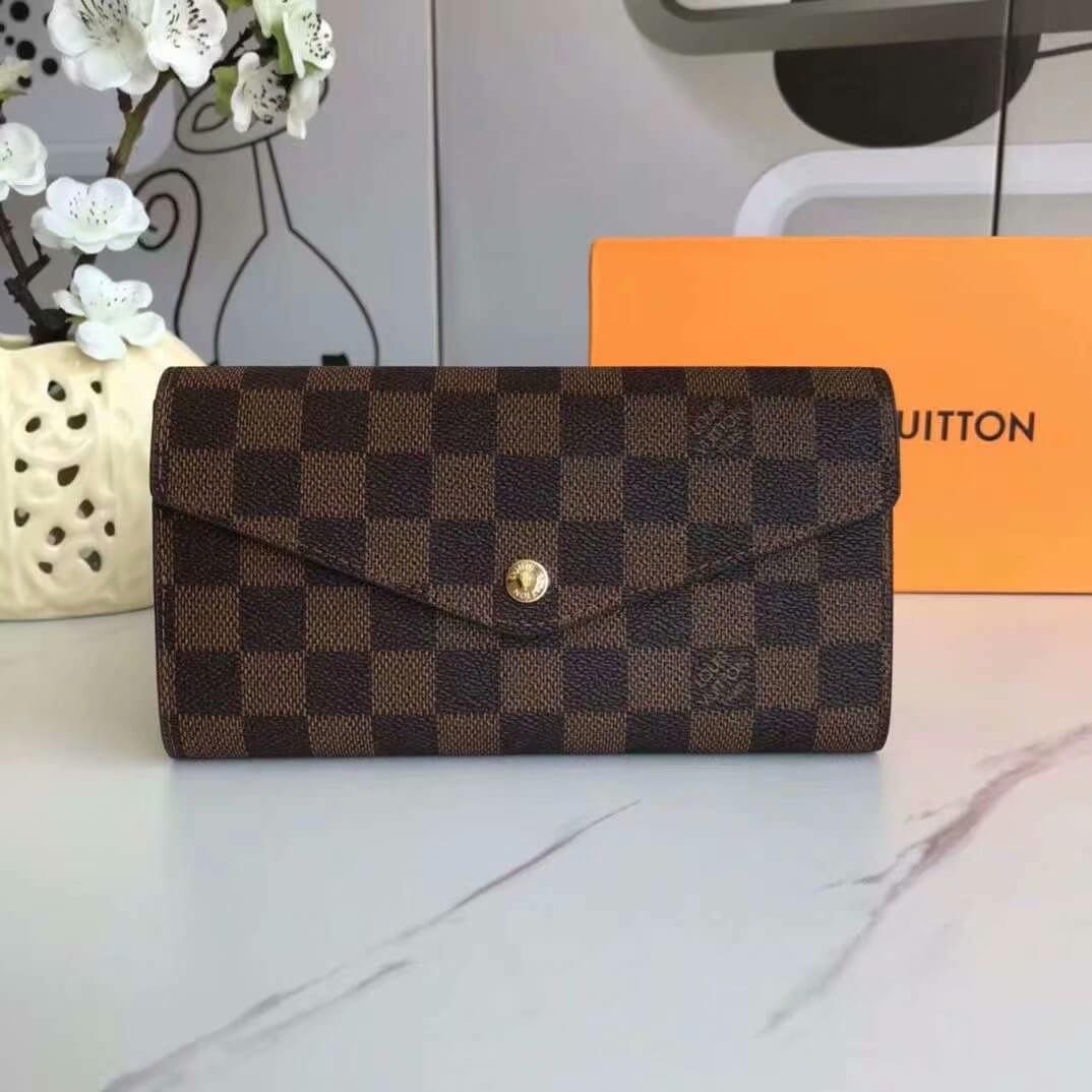 LOUIV Sarah Wallet