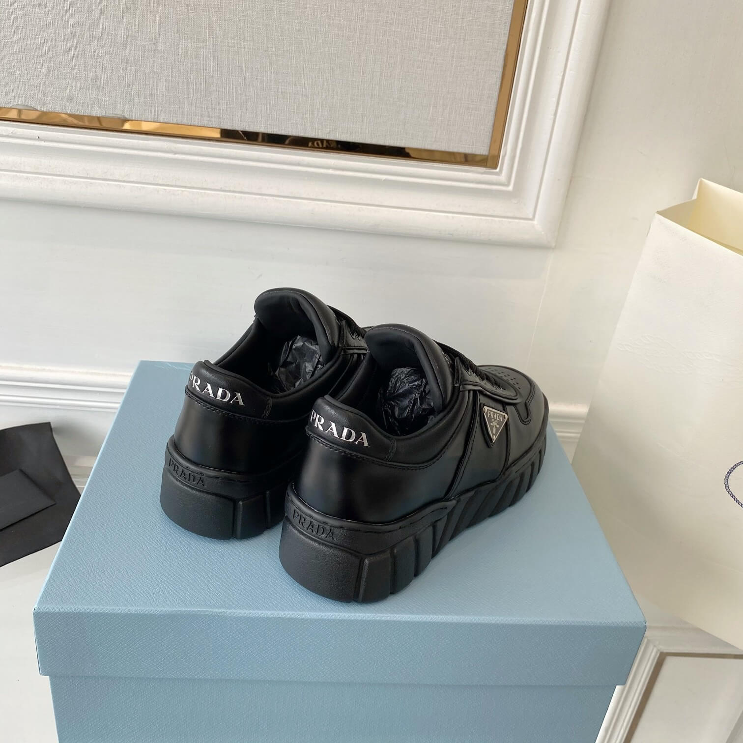 PR Sneakers