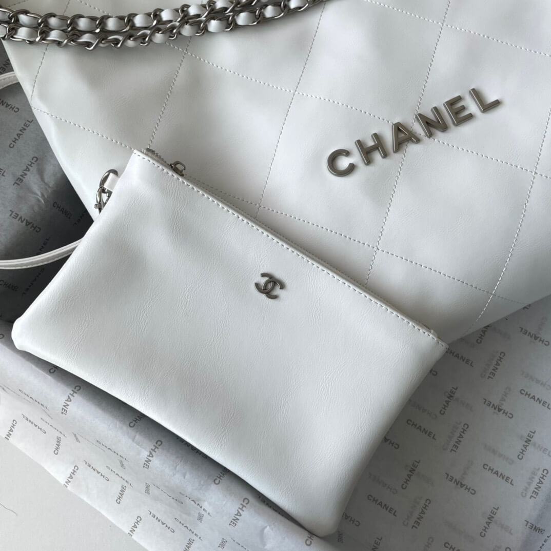 CC 22 Tote