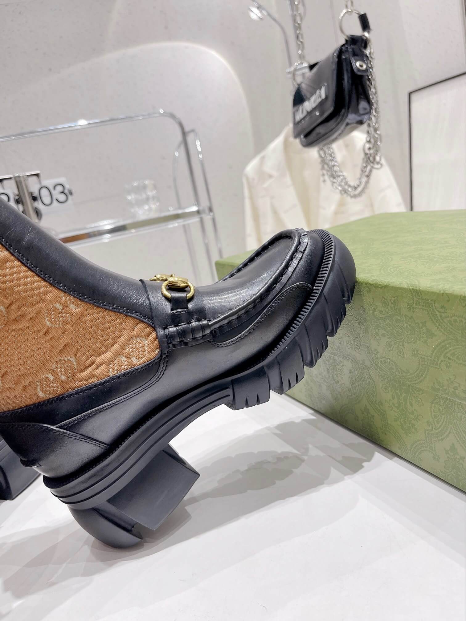GG Boots