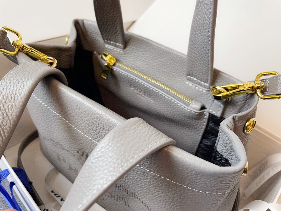 PR Tote