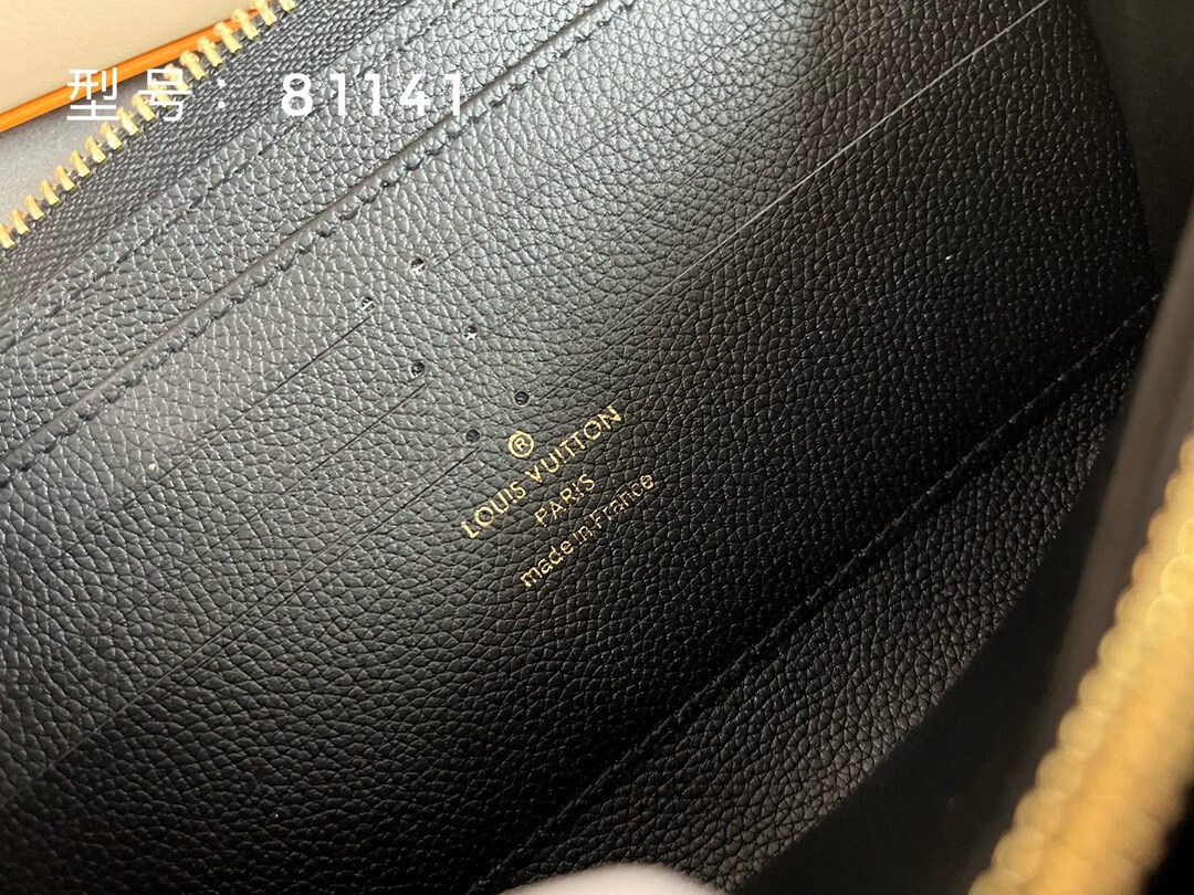 LOUIV Zippy Vernis Wallet