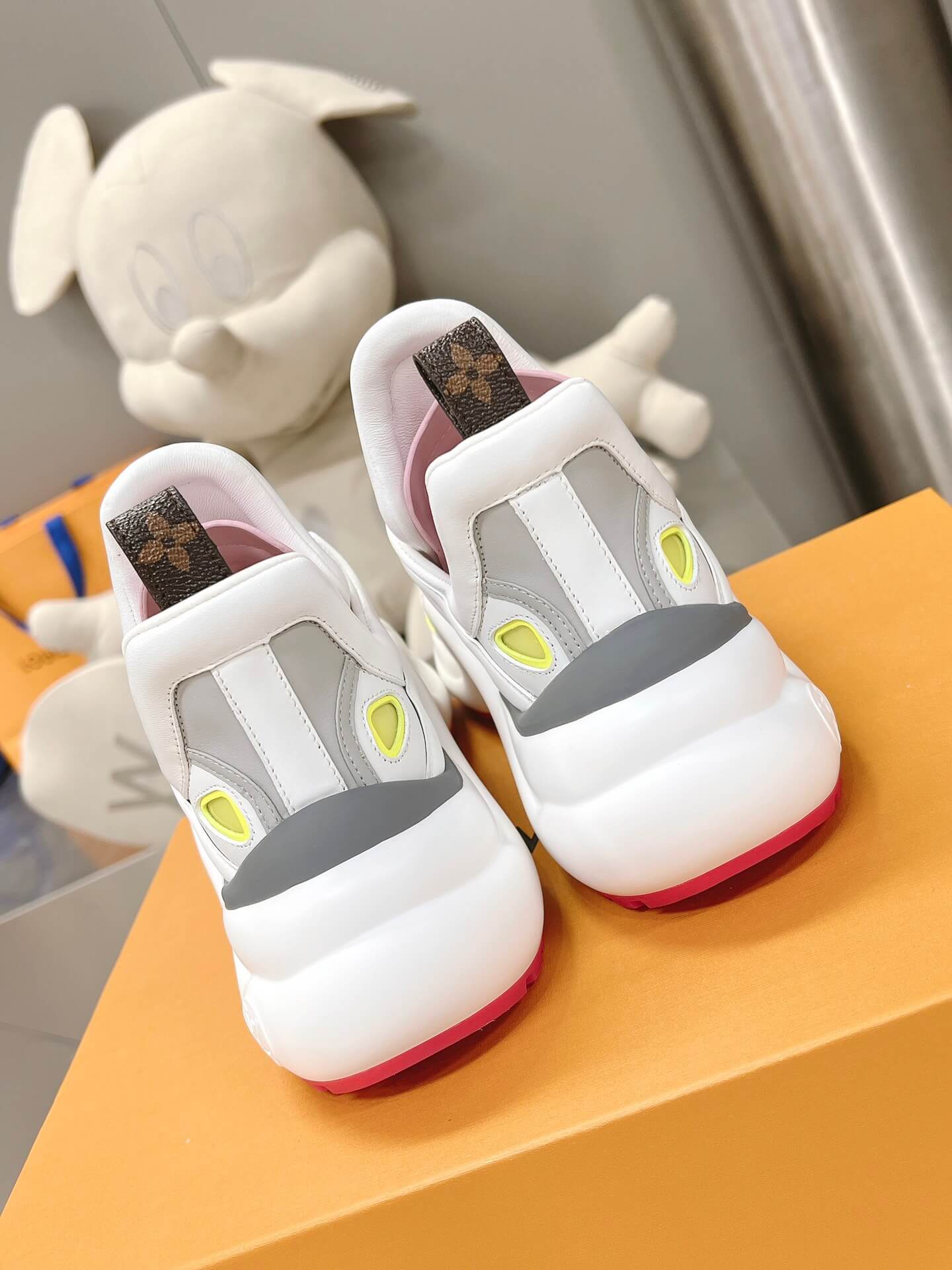 LOUIV Archlight Sneakers