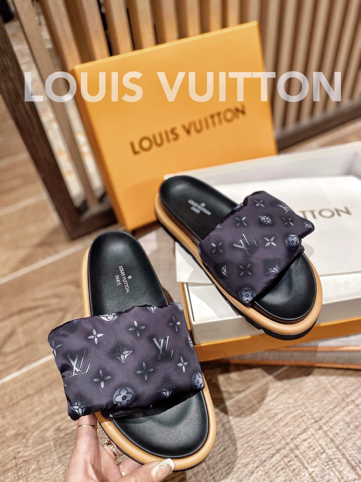 LOUIV Puffer Slides