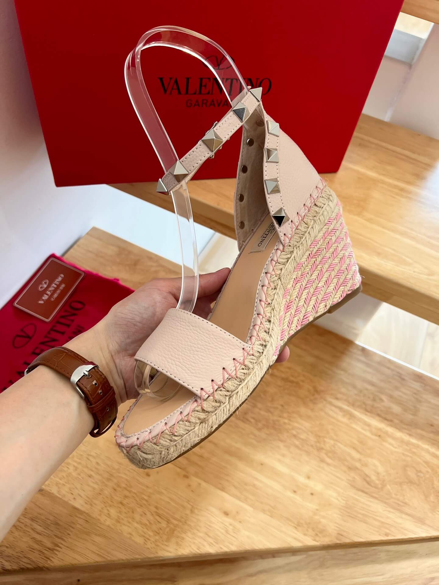 VALEN Wedges