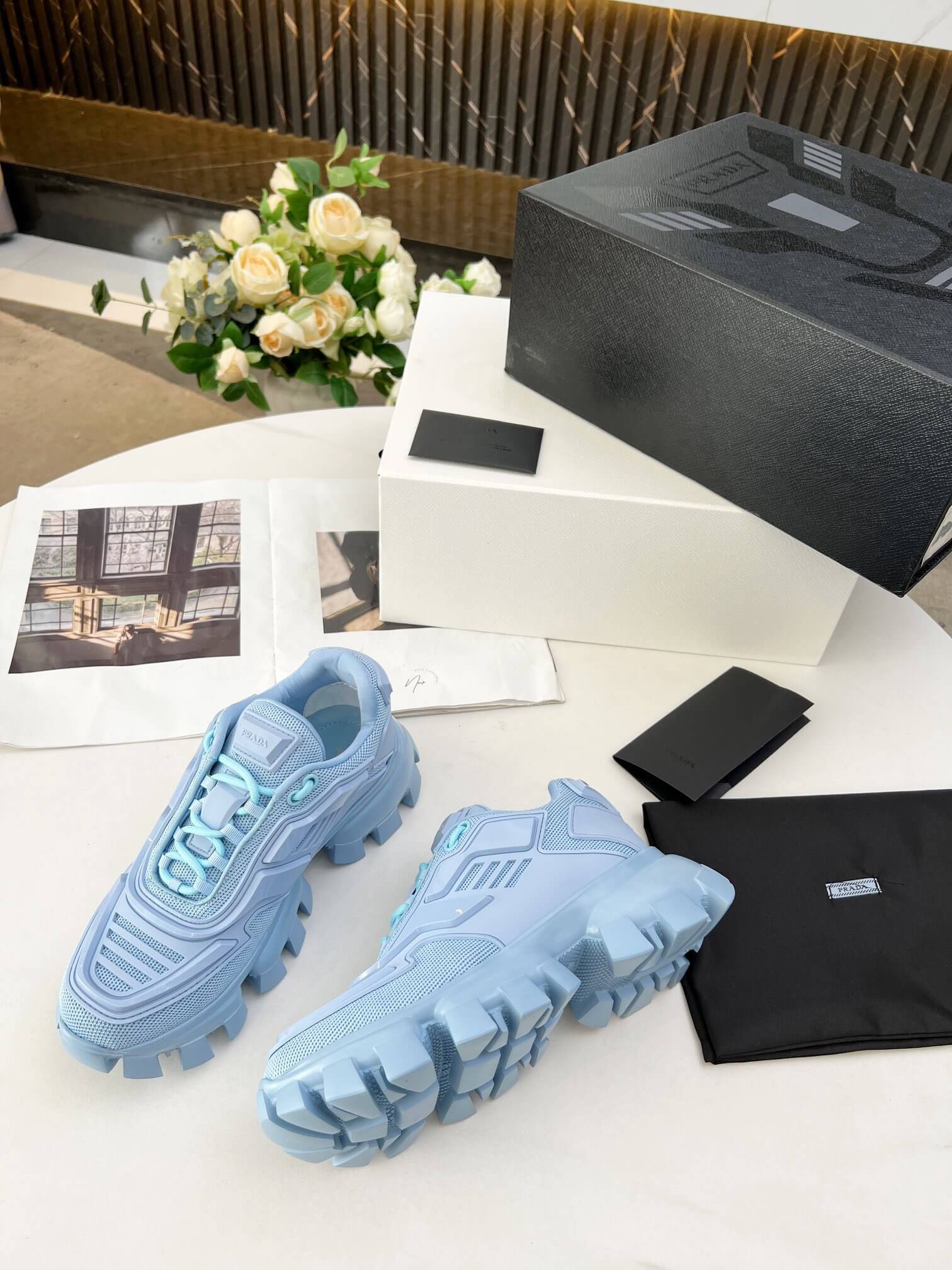 PR Sneakers