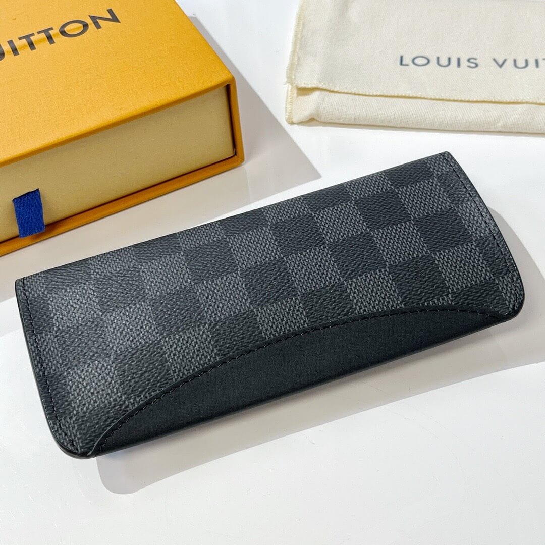 LOUIV Woody Sunglasses Case