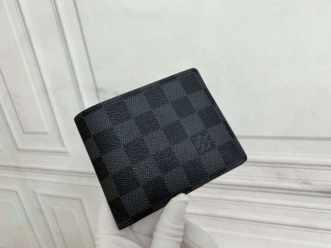 LOUIV Multiple Wallet