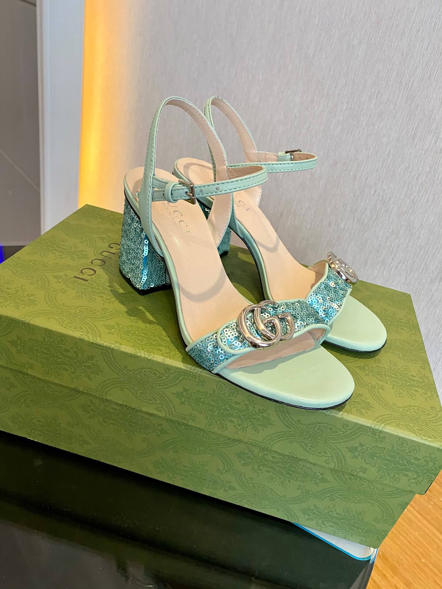 GG Heels