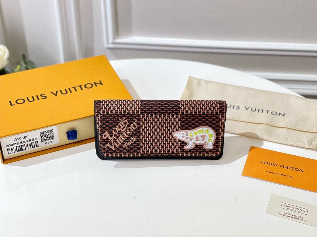 LOUIV Woody Sunglasses Case