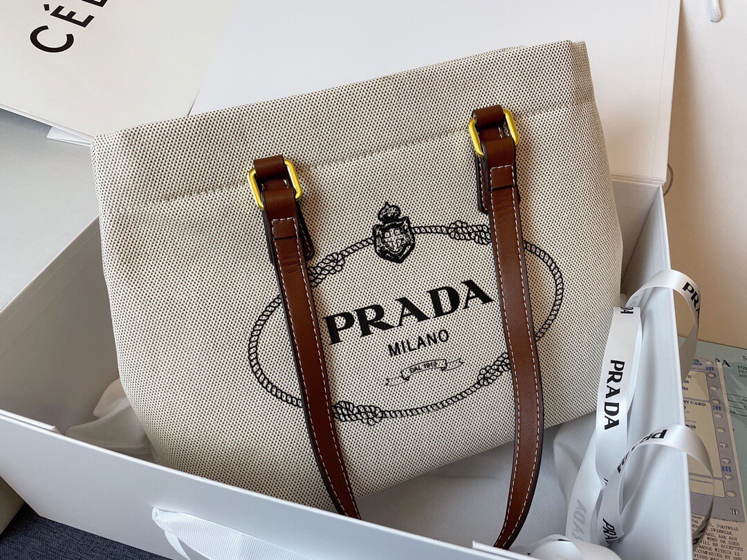 PR Canvas Tote