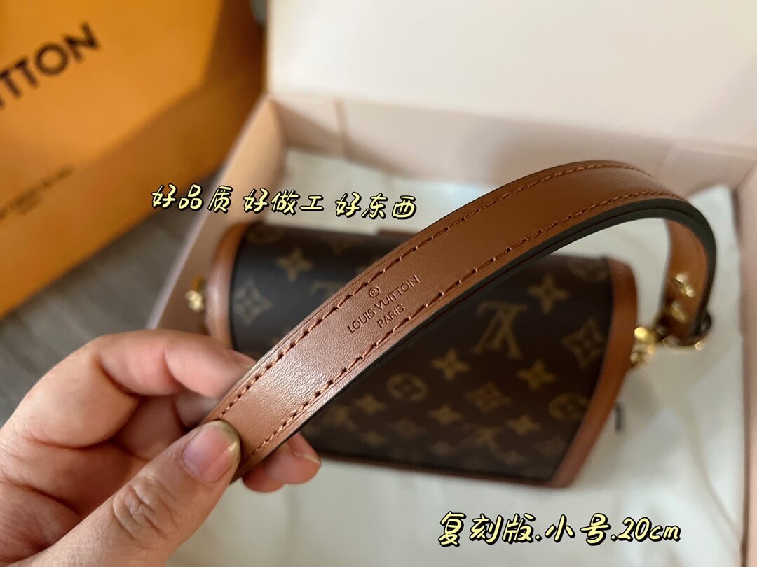 LOUIV Dauphine Small