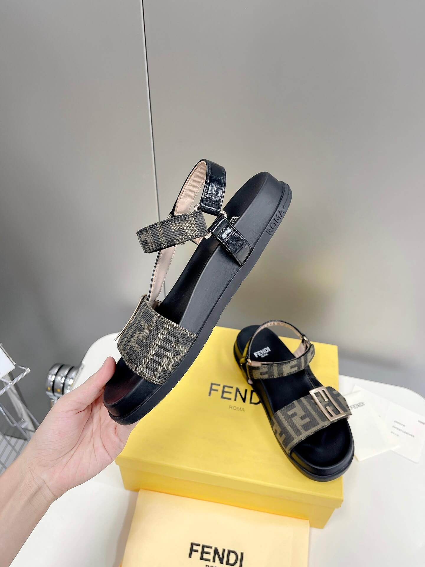 FD Sandals
