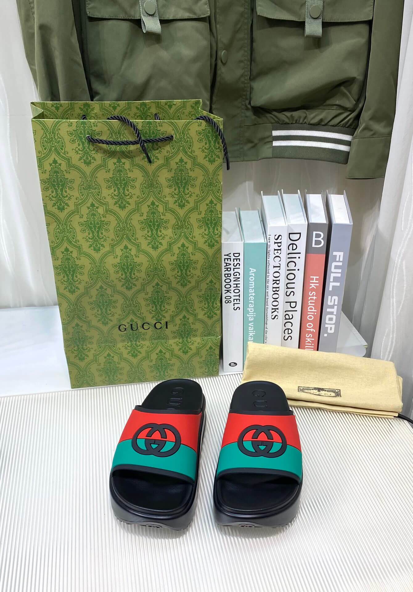 GG Rubber Platform Slides