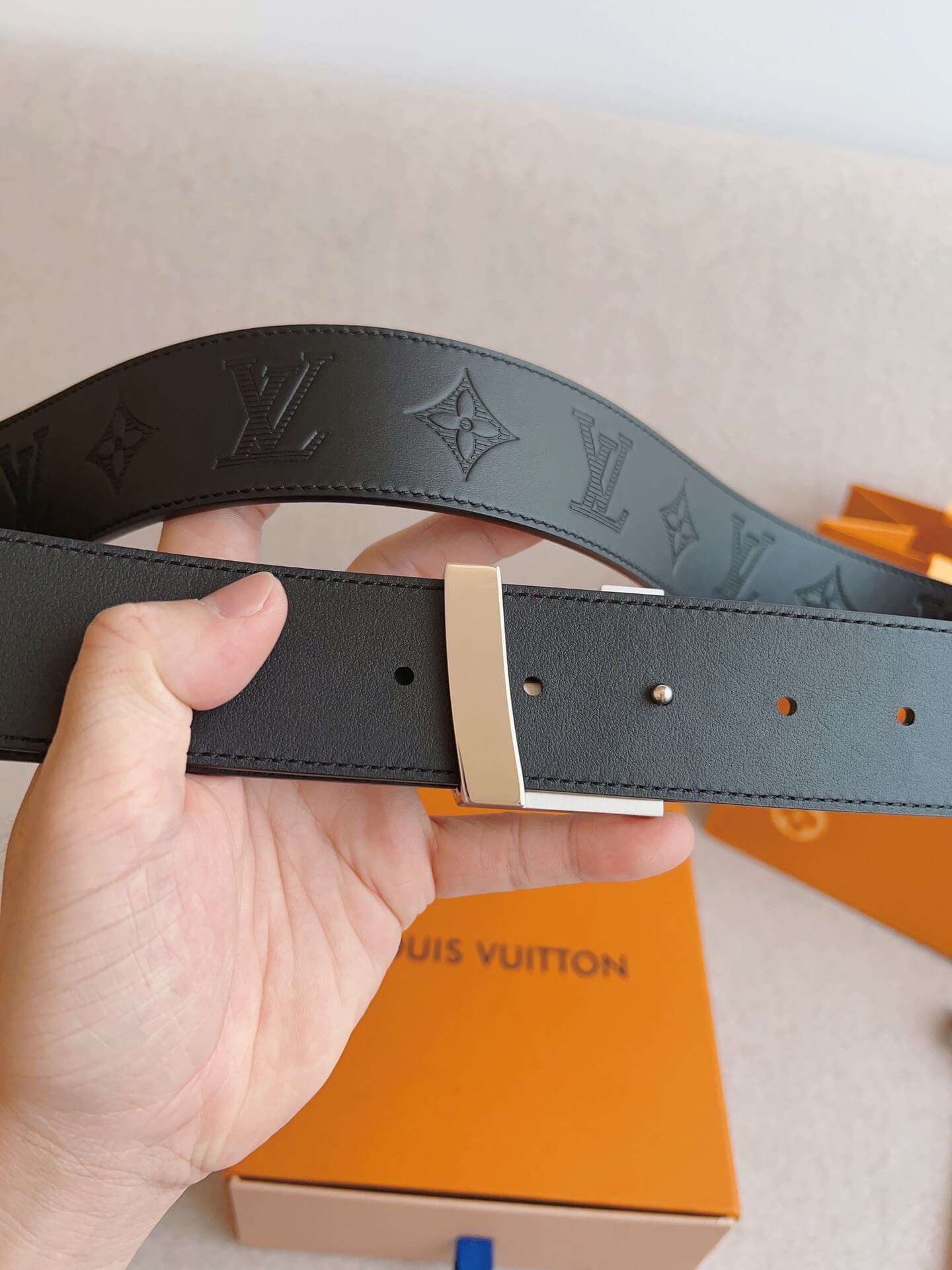 LOUIV Men Belt
