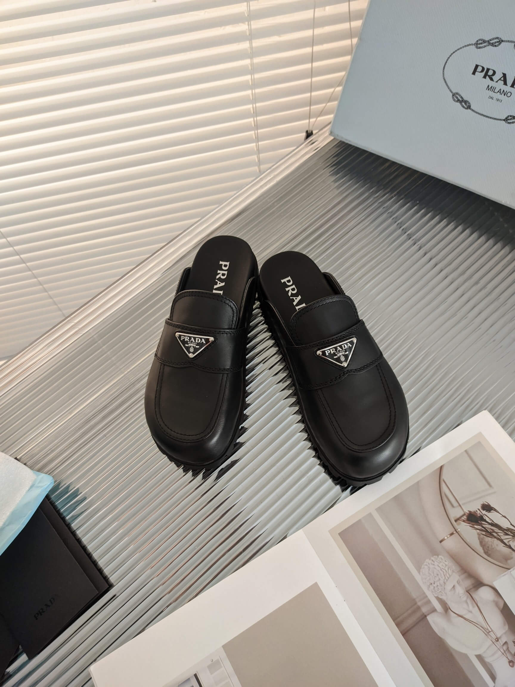 PR Slippers (matte)