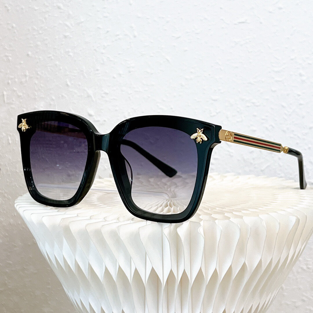 GG Sunglasses 0889