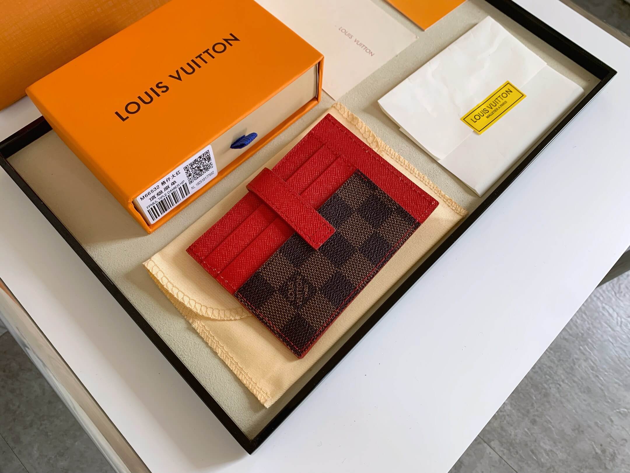 LOUIV Card Holder