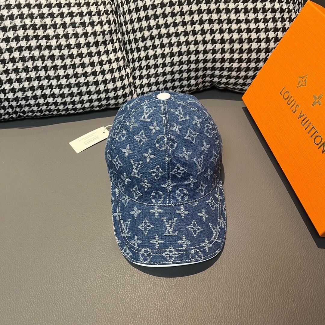 LOUIV Cap
