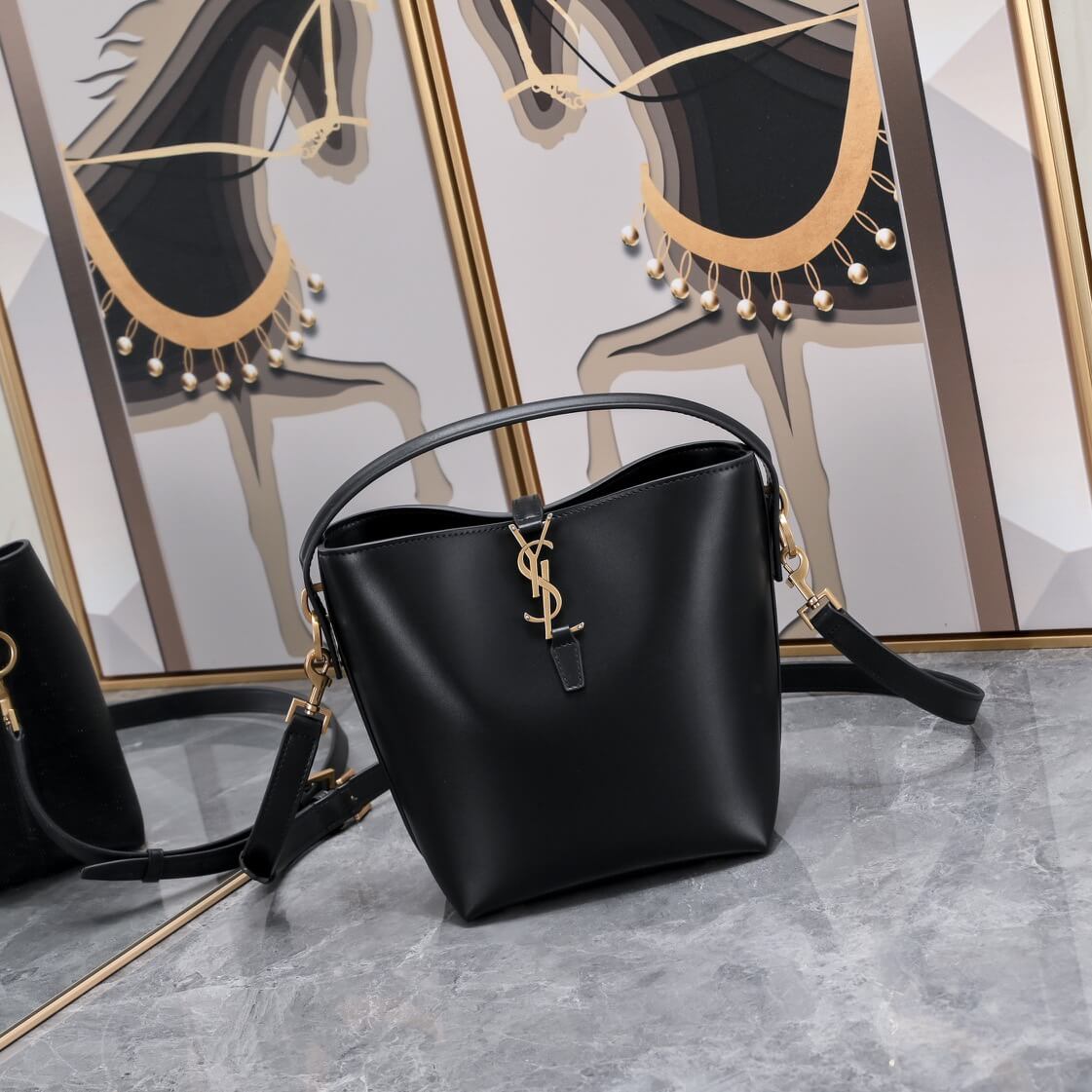 YSL Le 37 Small
