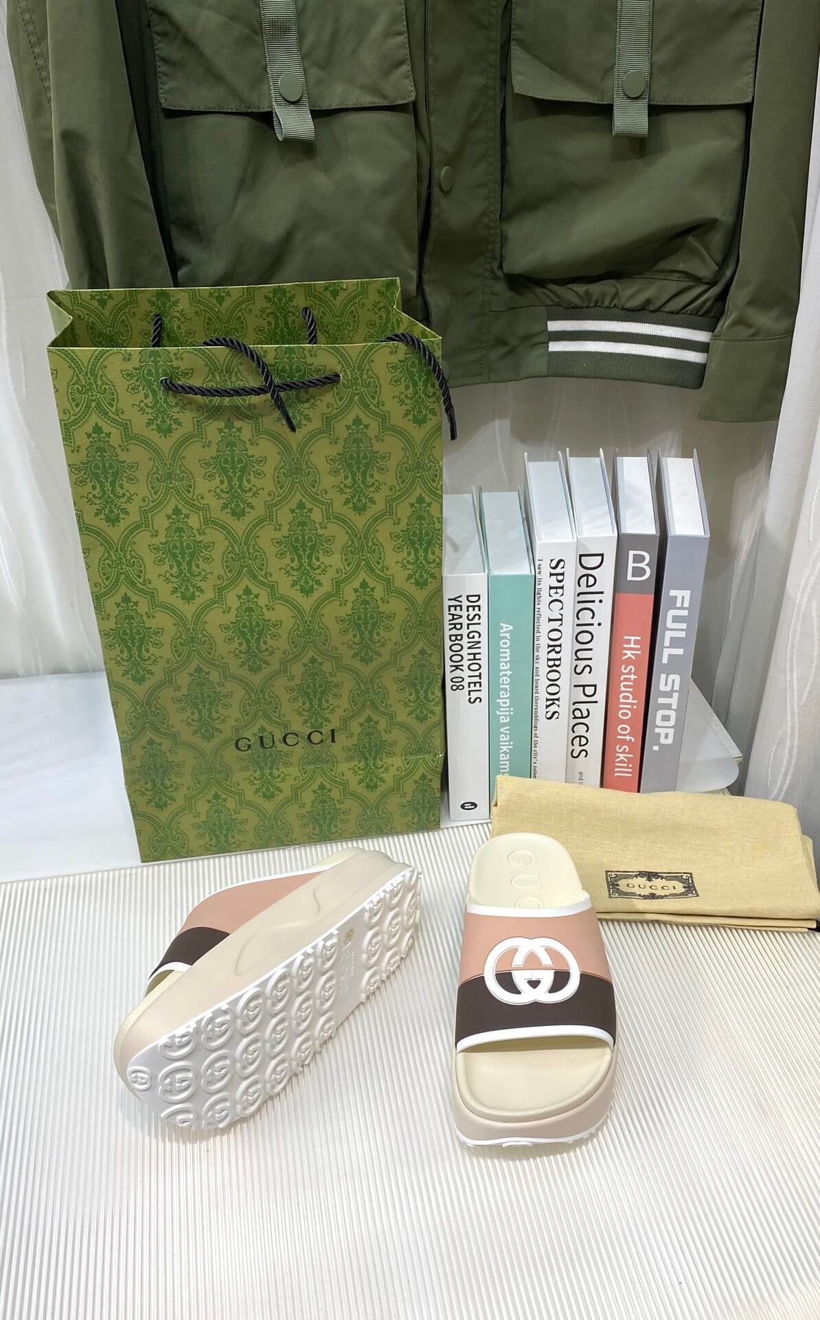 GG Rubber Platform Slides