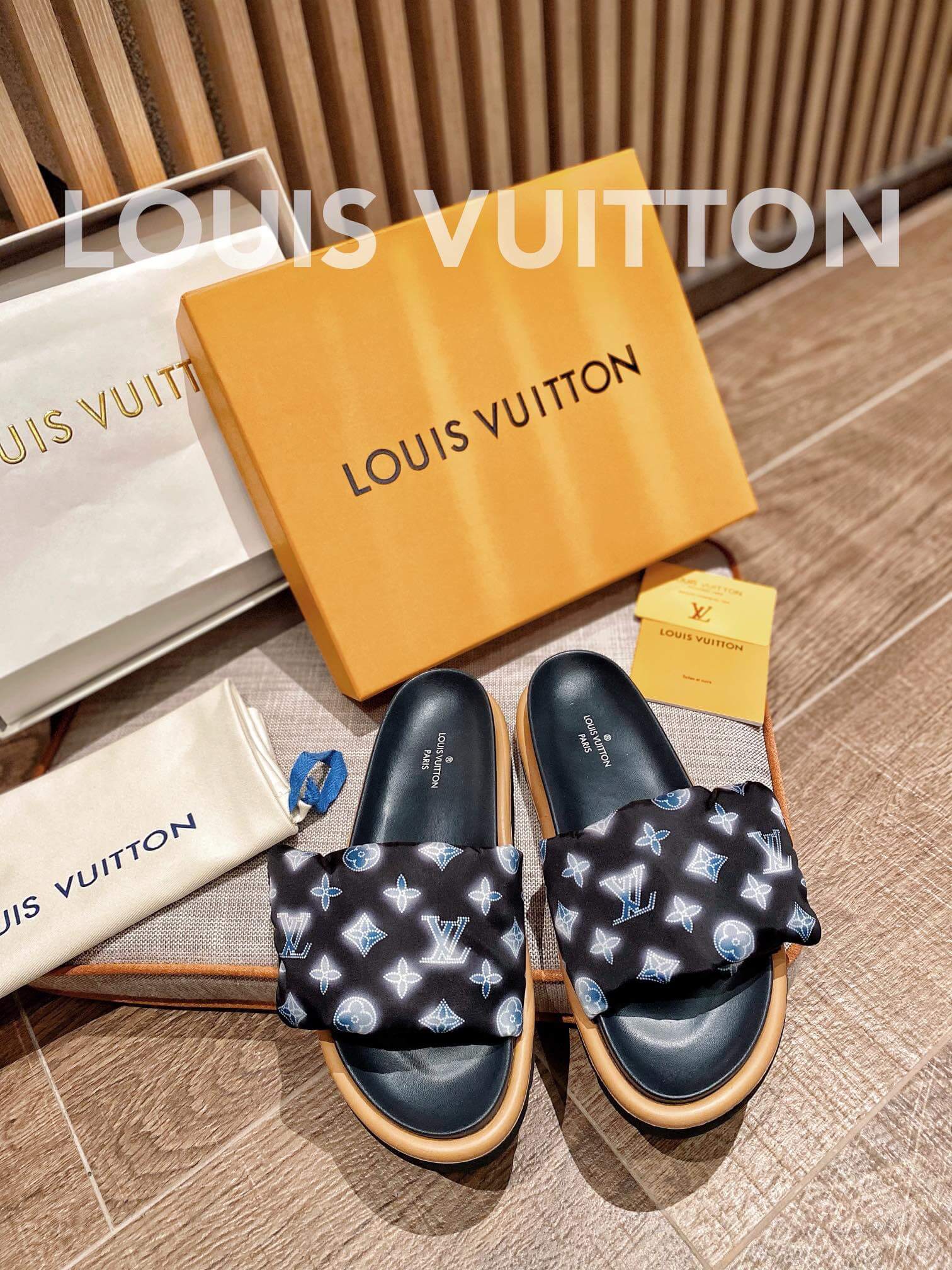 LOUIV Puffer Slides