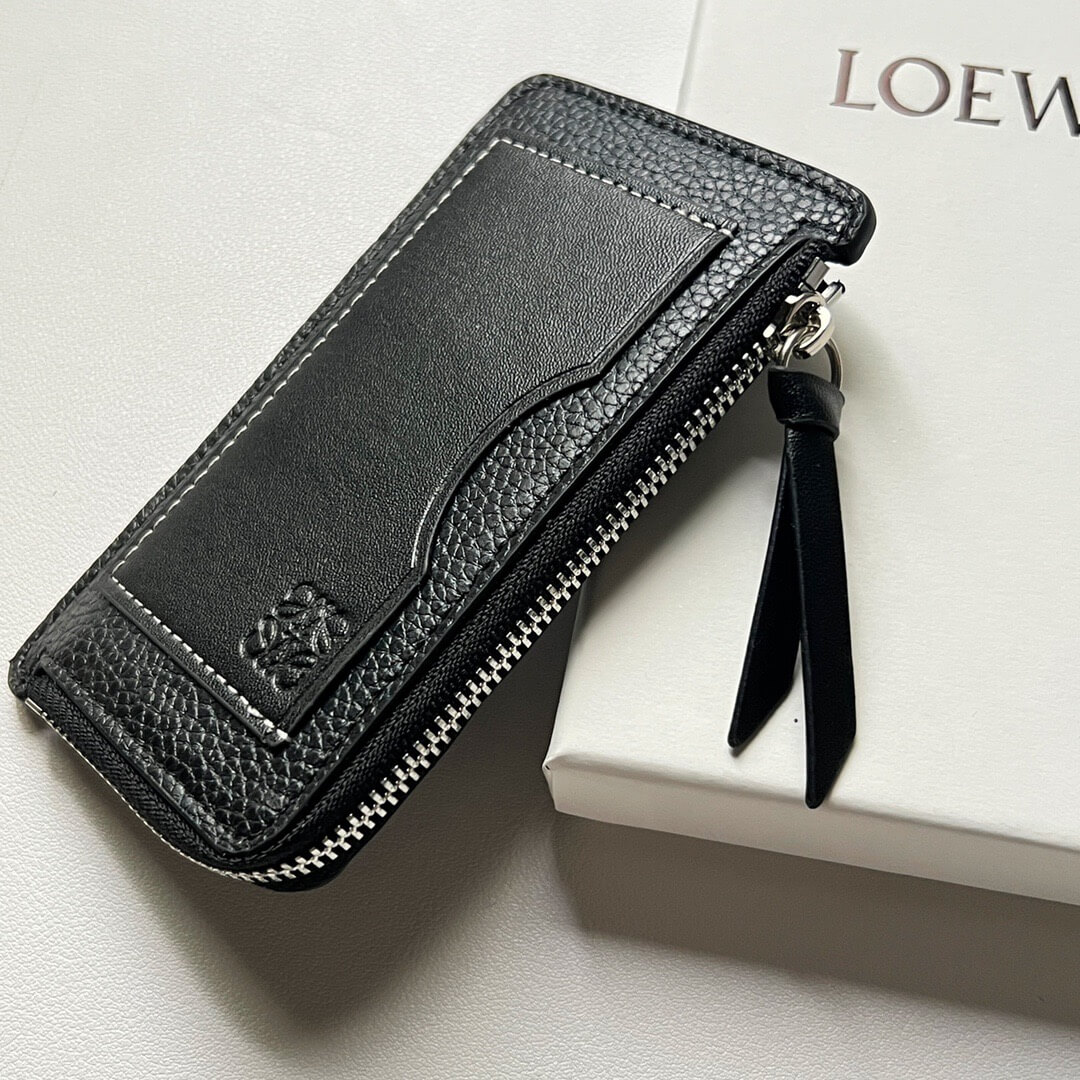 LOEW Card Holder