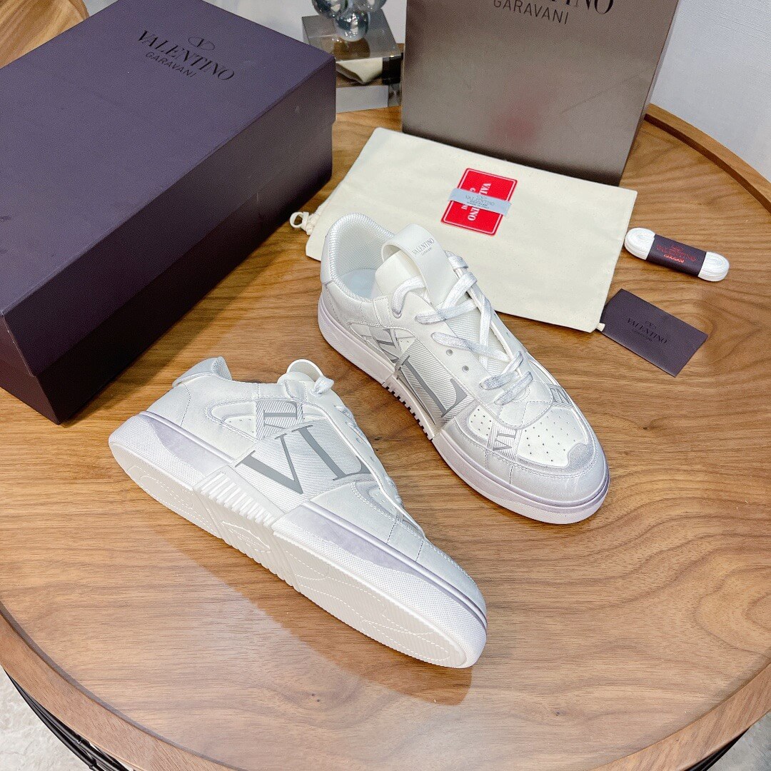 VALEN Sneakers
