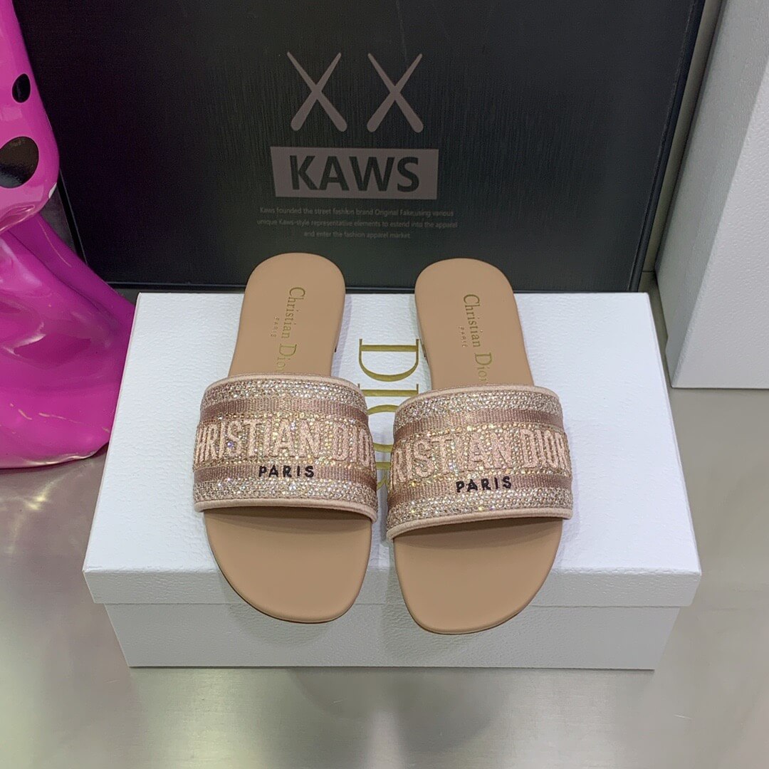 CD Dway Slides