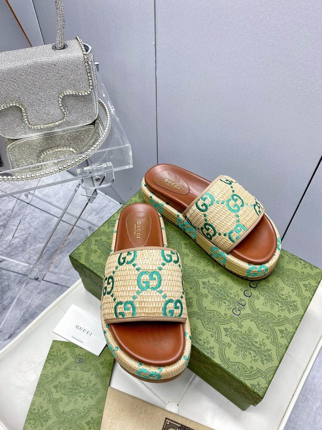 GG Slides